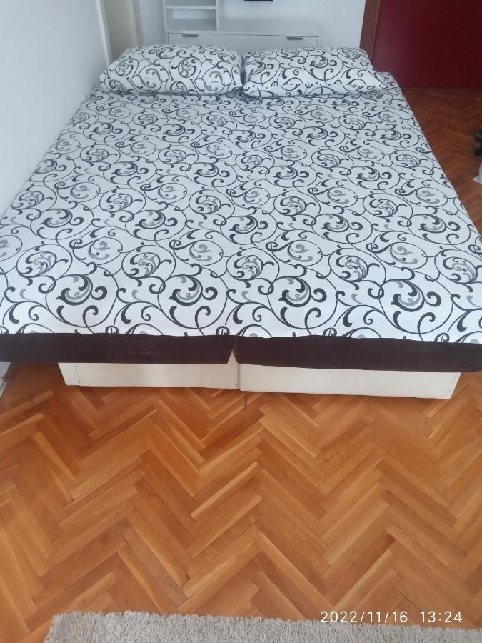 Mm2 Daire Novi Sad Dış mekan fotoğraf