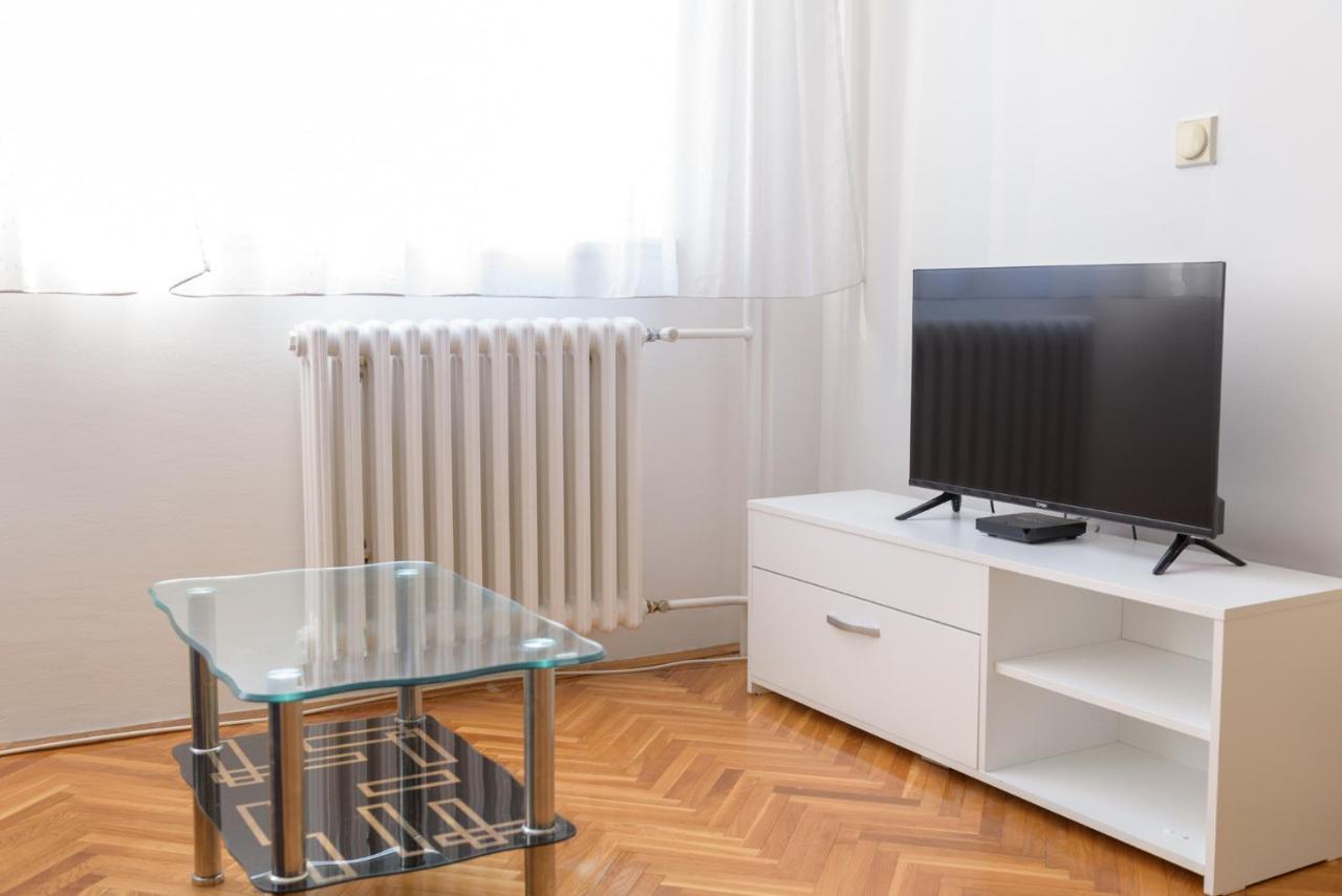 Mm2 Daire Novi Sad Dış mekan fotoğraf